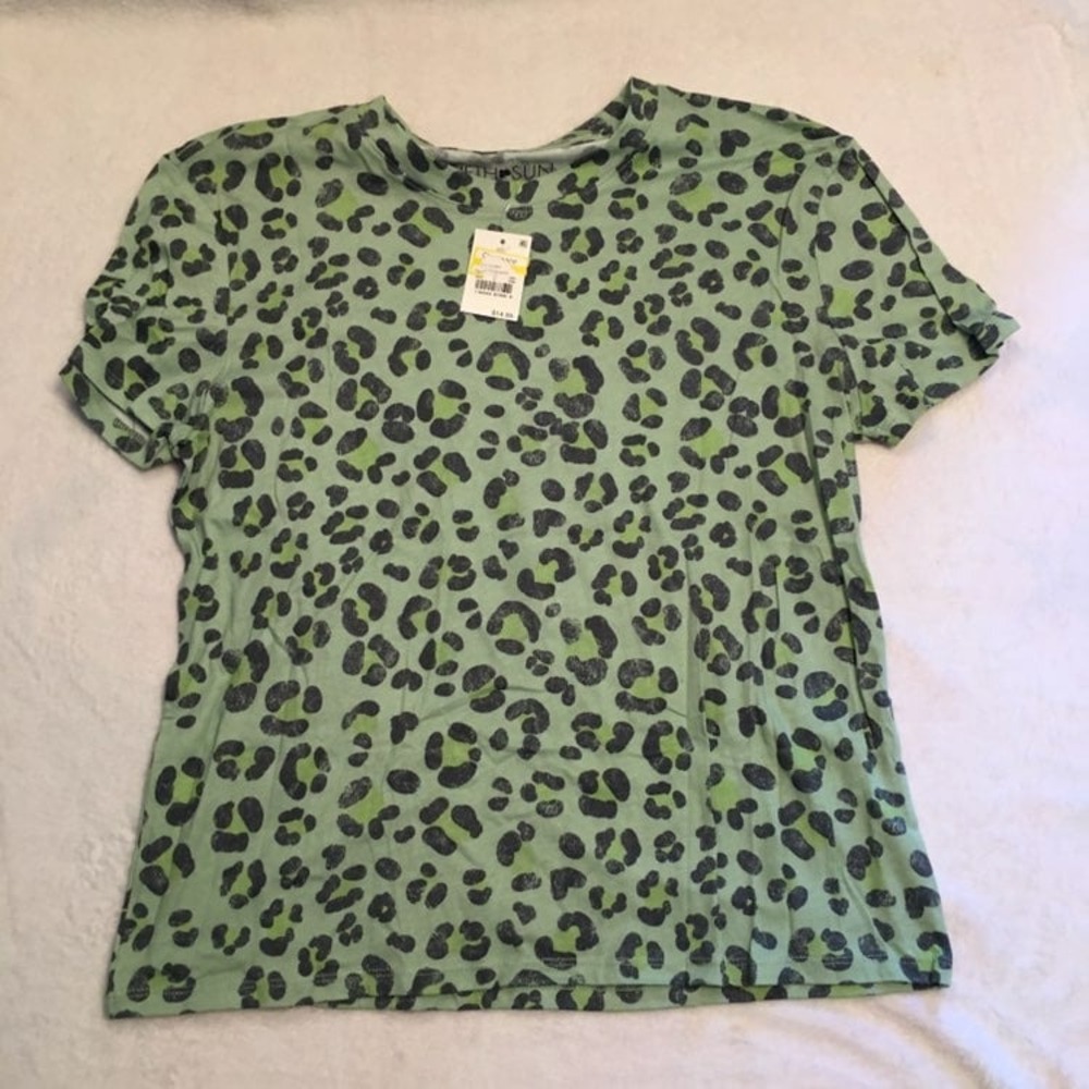 New womens top small